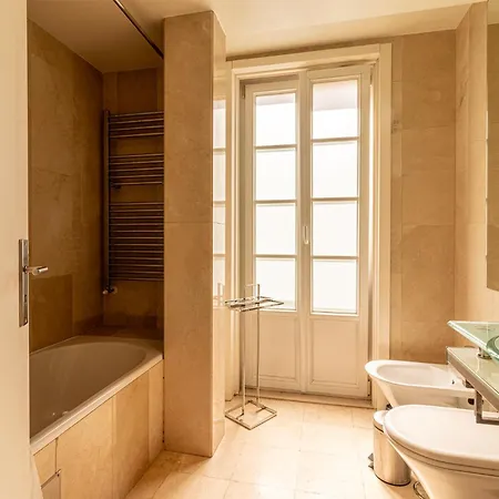 Chiado Deluxe Design 3 Bedroom