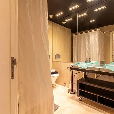 Apartament Chiado Deluxe Design 3 Bedroom