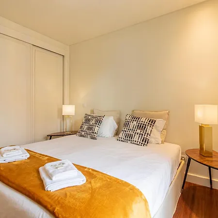 Chiado Deluxe Design 3 Bedroom * Lizbona